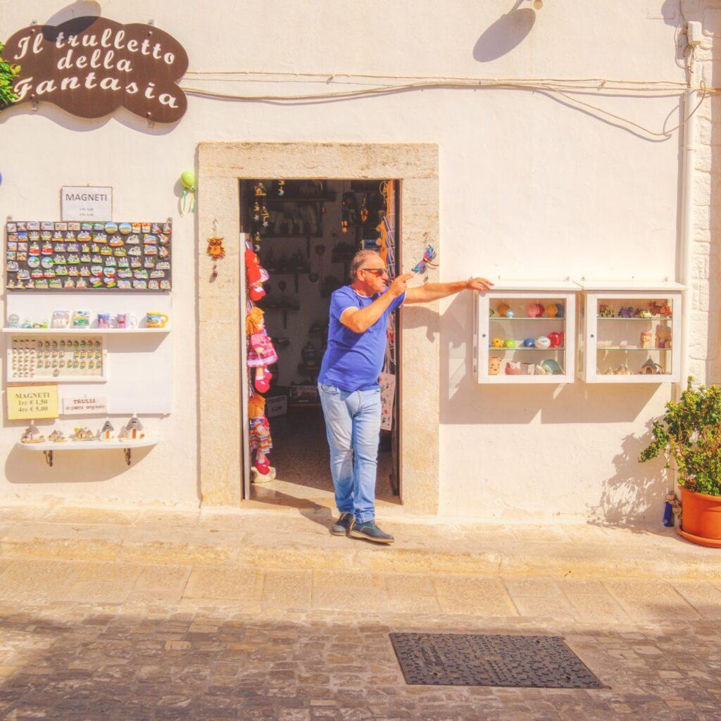 Street scene in Alberobello, Puglia with traditional trulli houses