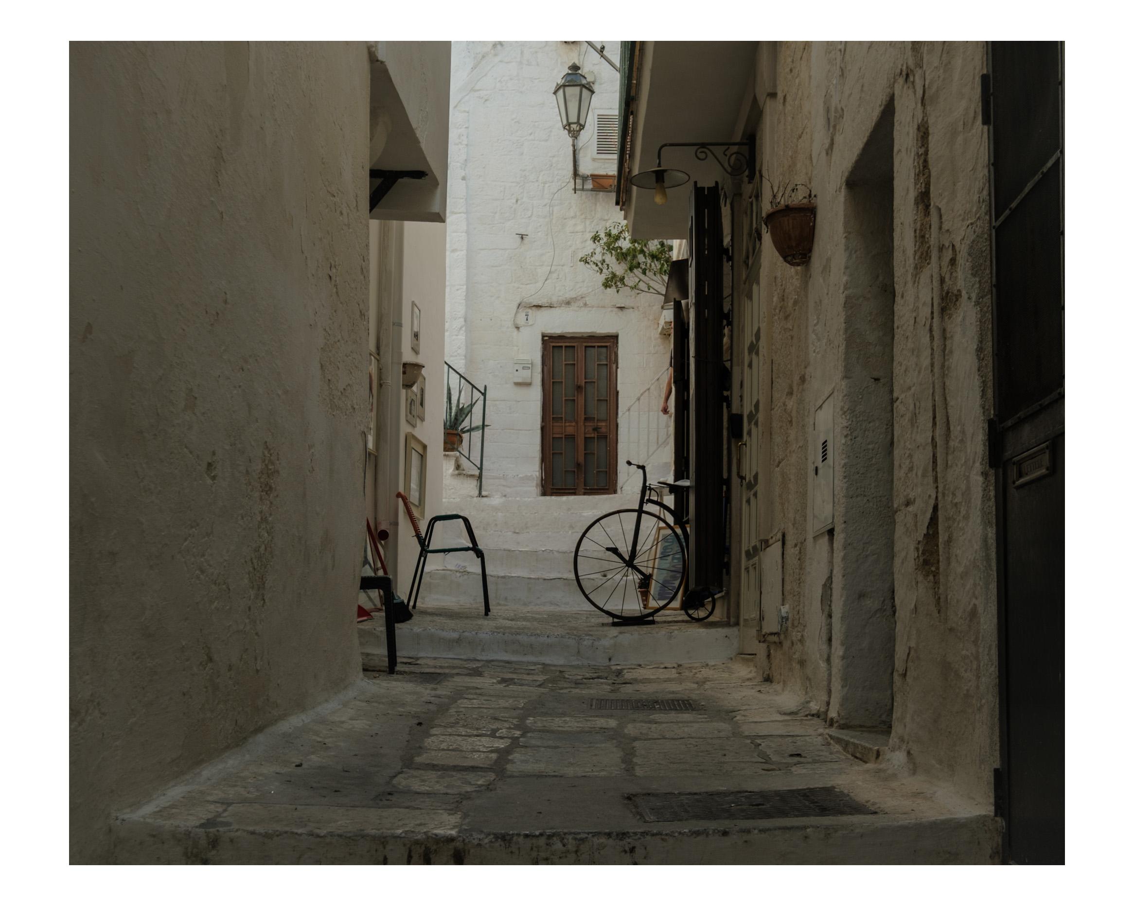 Street scene in Ostuni